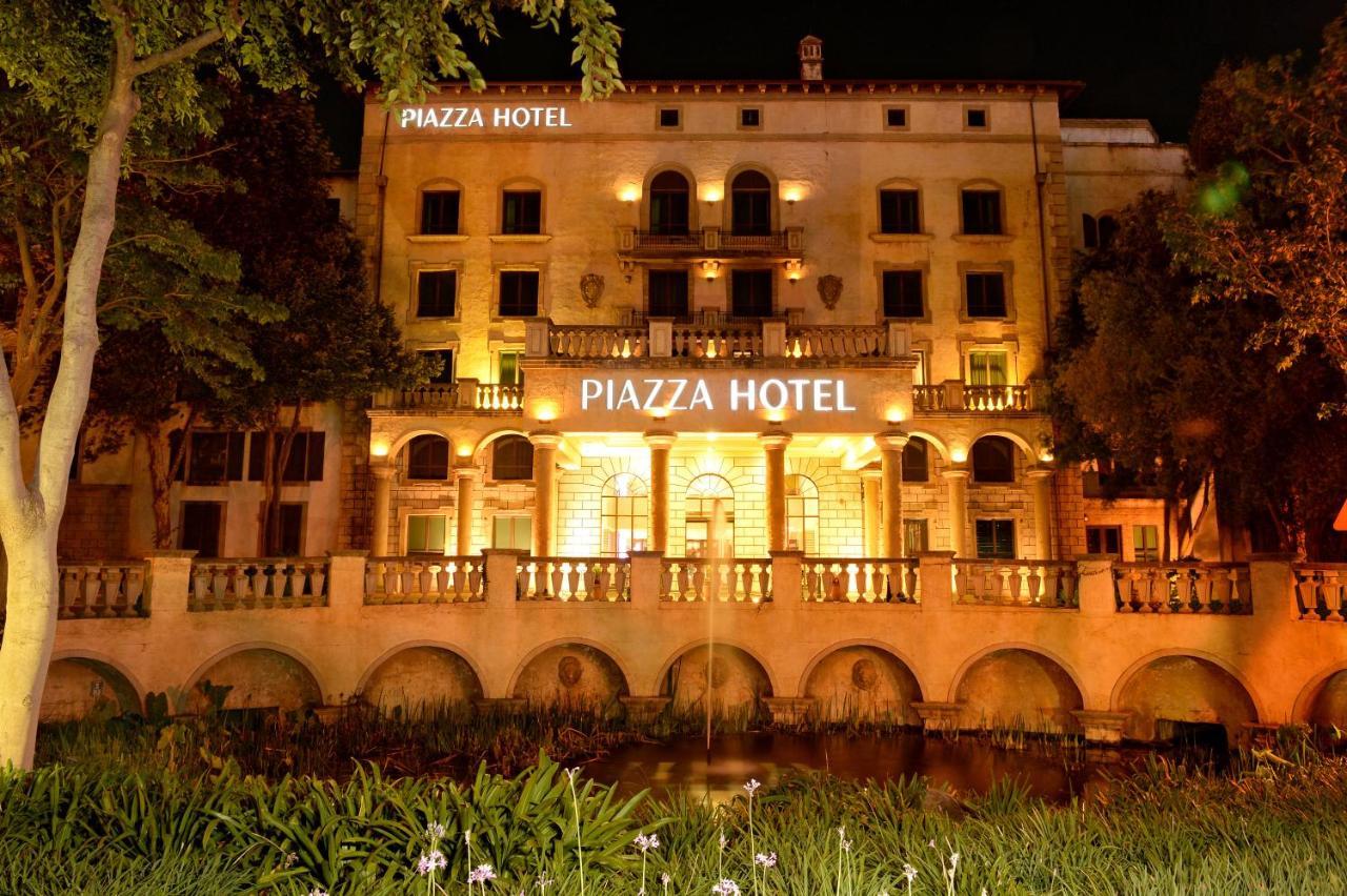 Piazza Hotel Montecasino Sandton Exterior foto